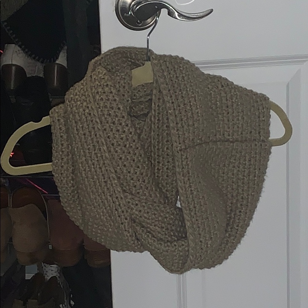 Wrap scarf! Beige color - NWOT